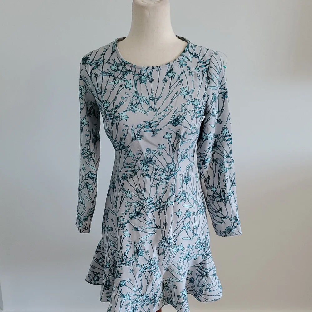 Banana Republic floral Print Long Sleeve Dress size petite 0 like new